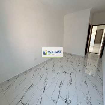 Casa em Mongaguá, bairro Balneário Itaguai