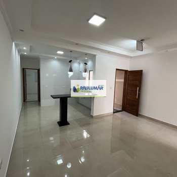 Casa em Mongaguá, bairro Balneário Itaguai