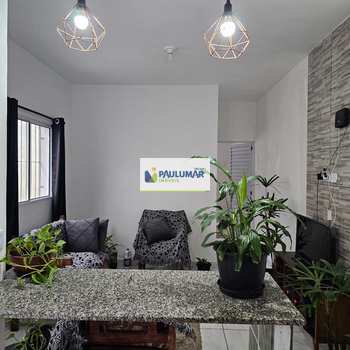 Casa em Mongaguá, bairro Agenor de Campos