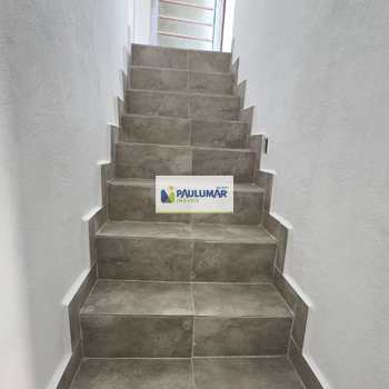 Casa em Mongaguá, bairro Itaguaí