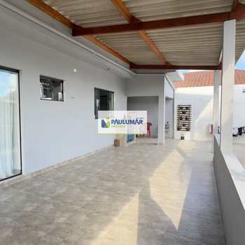 Casa em Mongaguá, bairro Itaguaí