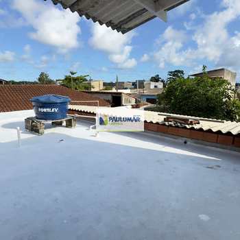 Casa em Mongaguá, bairro Itaguaí