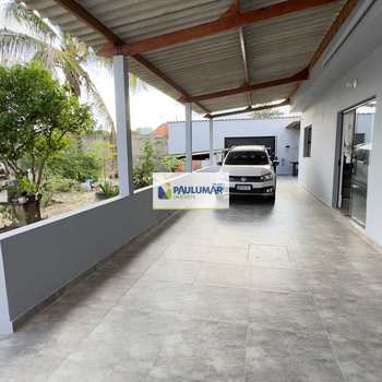 Casa em Mongaguá, bairro Itaguaí