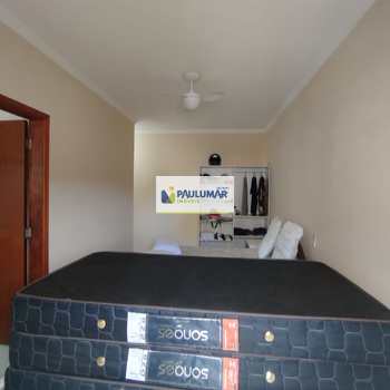 Apartamento em Mongaguá, bairro Centro