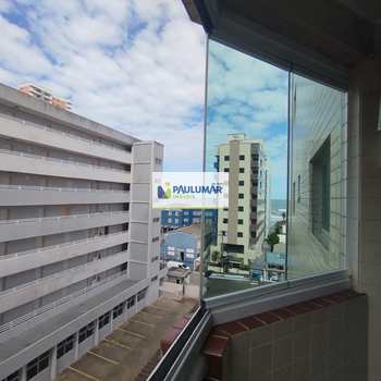 Apartamento em Mongaguá, bairro Centro
