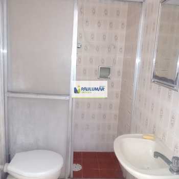 Apartamento em Mongaguá, bairro Centro
