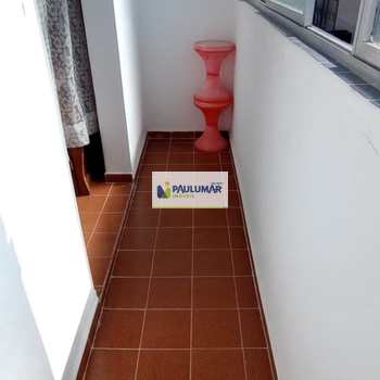 Apartamento em Mongaguá, bairro Centro