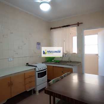 Apartamento em Mongaguá, bairro Centro