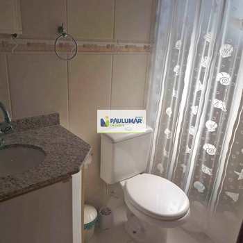Apartamento em Mongaguá, bairro Centro