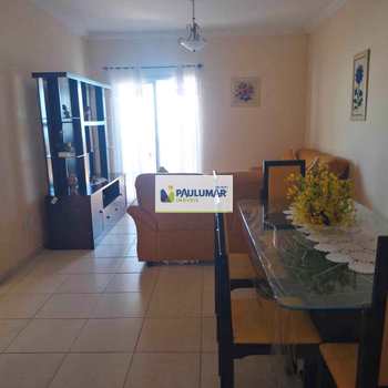 Apartamento em Mongaguá, bairro Centro