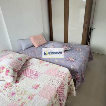 Apartamento em Mongaguá, bairro Jardim Marina