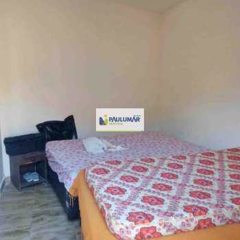 Casa em Praia Grande, bairro Solemar