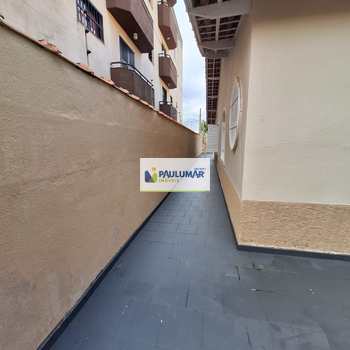 Casa em Praia Grande, bairro Solemar