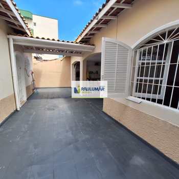 Casa em Praia Grande, bairro Solemar