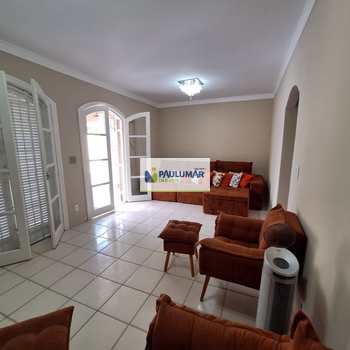 Casa em Praia Grande, bairro Solemar
