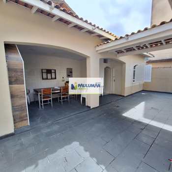 Casa em Praia Grande, bairro Solemar