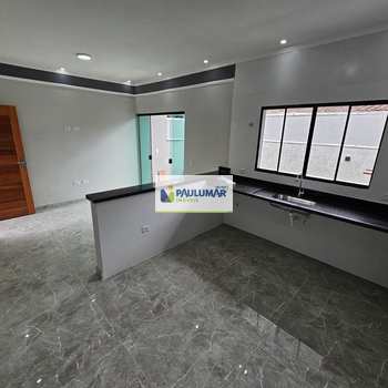 Casa em Mongaguá, bairro Balneário Flórida Mirim