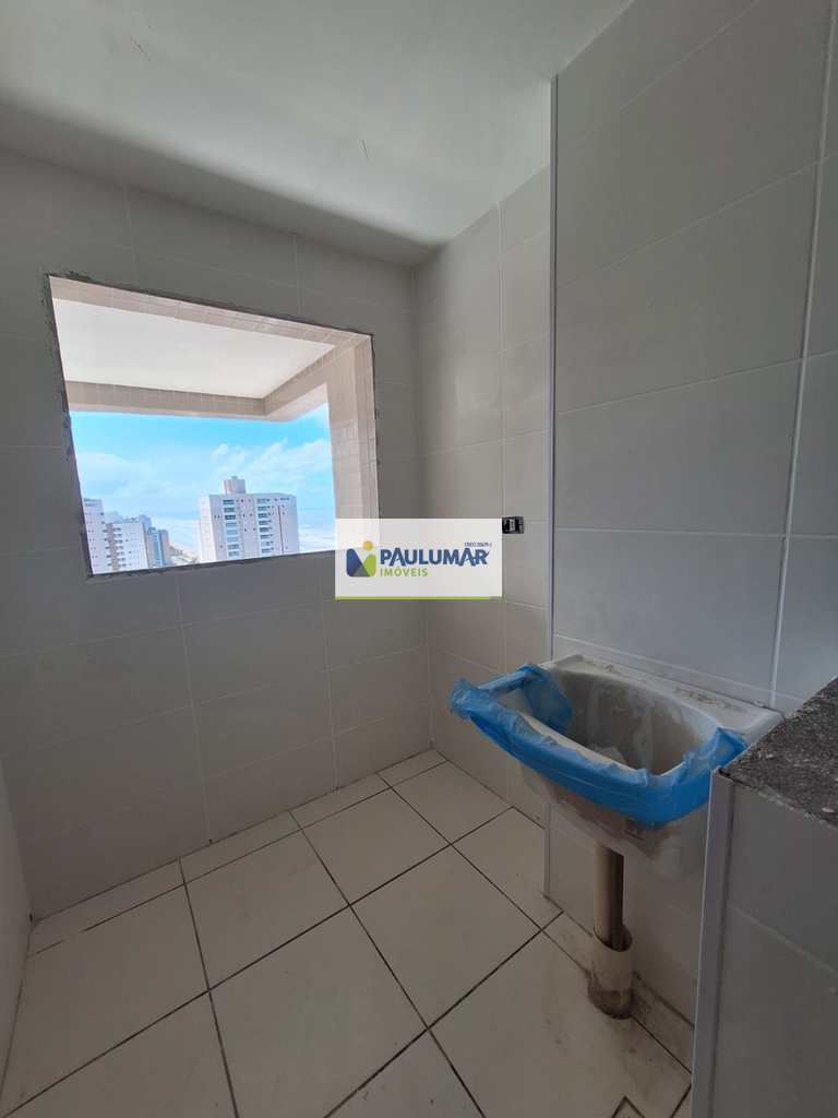 Apartamento em Mongaguá, no bairro Centro