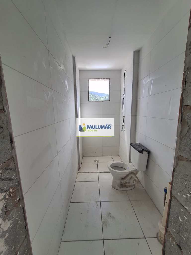 Apartamento em Mongaguá, no bairro Centro