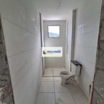Apartamento em Mongaguá, bairro Centro