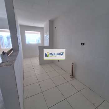 Apartamento em Mongaguá, bairro Centro