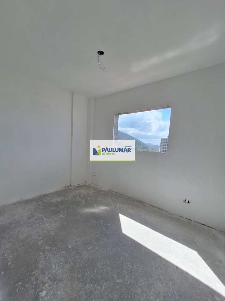 Apartamento em Mongaguá, no bairro Centro