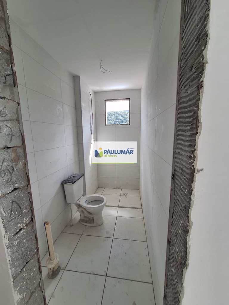 Apartamento em Mongaguá, no bairro Centro