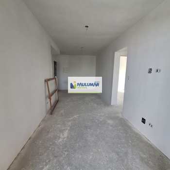 Apartamento em Mongaguá, bairro Centro
