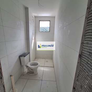 Apartamento em Mongaguá, bairro Centro