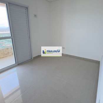 Apartamento em Mongaguá, bairro Jardim Aguapeu