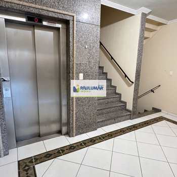 Apartamento em Mongaguá, bairro Centro