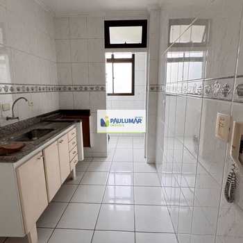 Apartamento em Mongaguá, bairro Centro