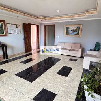 Apartamento em Mongaguá, bairro Centro