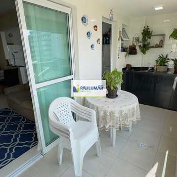 Apartamento em Mongaguá, bairro Centro