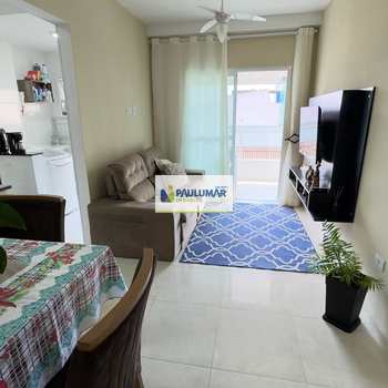 Apartamento em Mongaguá, bairro Centro