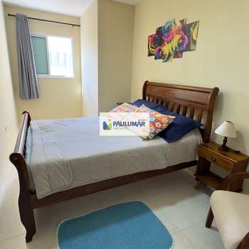 Apartamento em Mongaguá, bairro Centro