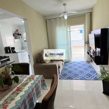 Apartamento em Mongaguá, bairro Centro