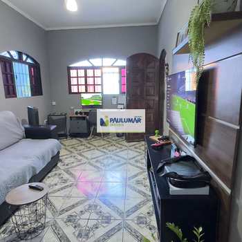 Casa em Mongaguá, bairro Vera Stella
