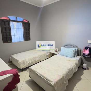 Casa em Mongaguá, bairro Vera Stella