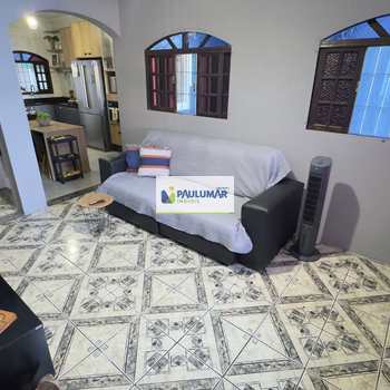 Casa em Mongaguá, bairro Vera Stella