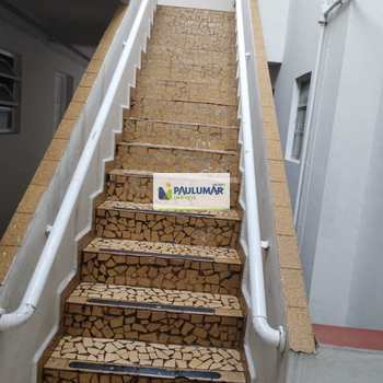 Kitnet em Praia Grande, bairro Real