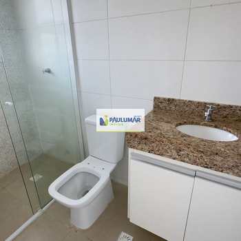 Apartamento em Mongaguá, bairro Centro