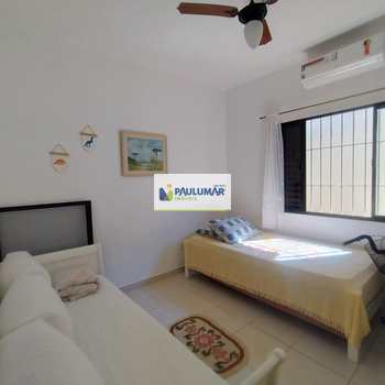 Casa em Praia Grande, bairro Solemar