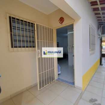 Casa em Praia Grande, bairro Solemar