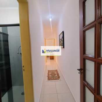 Casa em Praia Grande, bairro Solemar