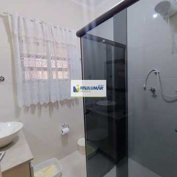Casa em Praia Grande, bairro Solemar