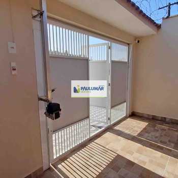 Casa em Mongaguá, bairro Vera Cruz