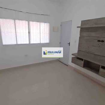 Casa em Mongaguá, bairro Vera Cruz