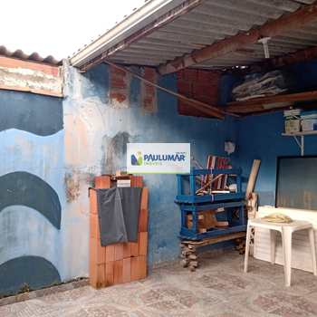 Casa em Mongaguá, bairro Balneário Itaóca