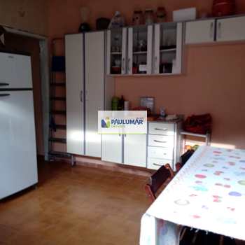 Casa em Mongaguá, bairro Balneário Itaóca
